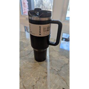 Stanley 40oz Stainless Steel H2.0 FlowState Quencher Tumbler Black